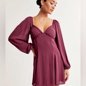 Abercrombie & Fitch Flirty Flowy V-Neck Bandeau
Puff Long Sleeve Mini Dress